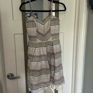 White House Black Market purple white black shorter dress size 0!